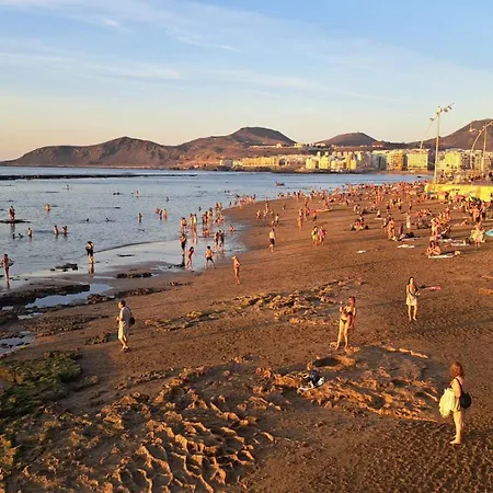 Bkd1 - Entero A 50 Metros Playa De Canteras Las Palmas de Gran Canaria