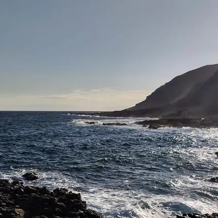 Bkd1 - Entero A 50 Metros Playa De Canteras Las Palmas de Gran Canárias